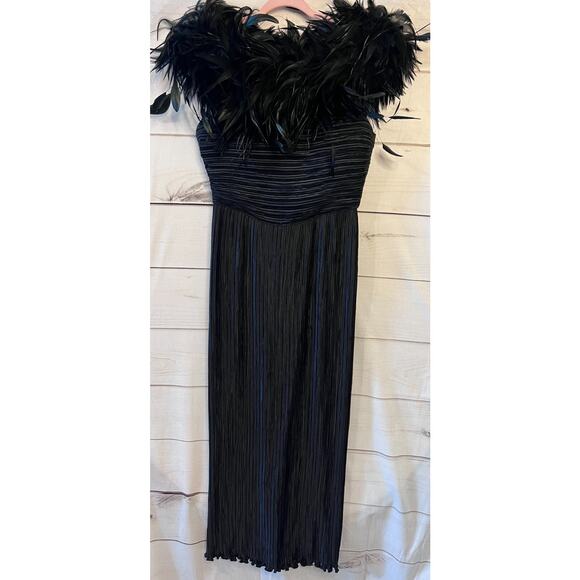 George Dresses & Skirts - Vintage Formal Dress George F. Couture NY Sz 8 Black Feathers STUNNING